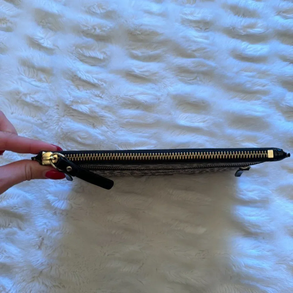 kate spade travel bag